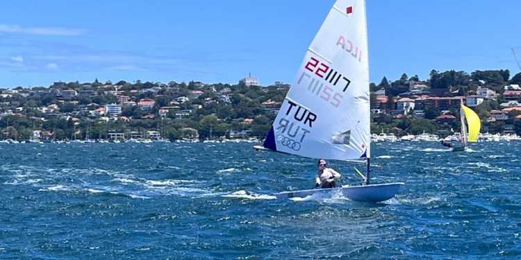 Fenerbahçeli yelkencimiz Nazlı Çağla Dönertaş