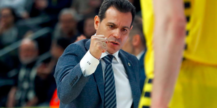 Fenerbahçe Erkek Basketbol Takımı Başantrenörü Dimitris Itoudis