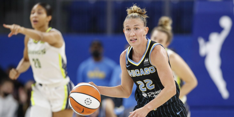 Courtney Vandersloot Fenerbahçe Alagöz Holding’de