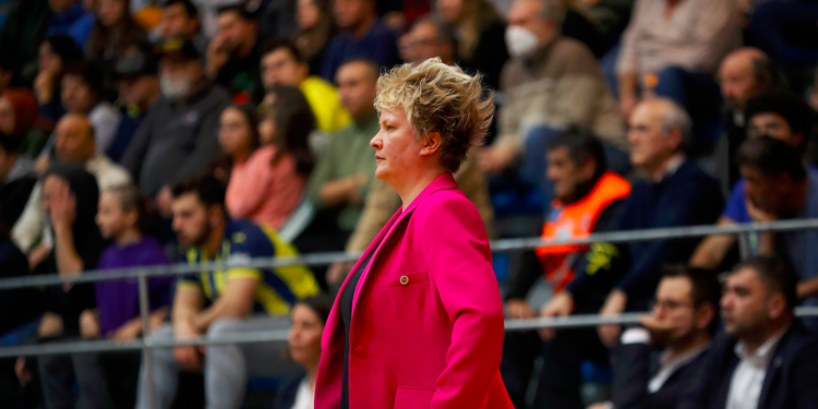 Fenerbahçe Kadın Basketbol Takımı Başantrenörü Marina Maljkovic