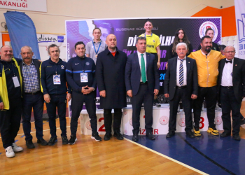 Boksörlerimiz Büyük Kadınlar Türkiye Ferdi Boks Şampiyonası’nda 9 madalya