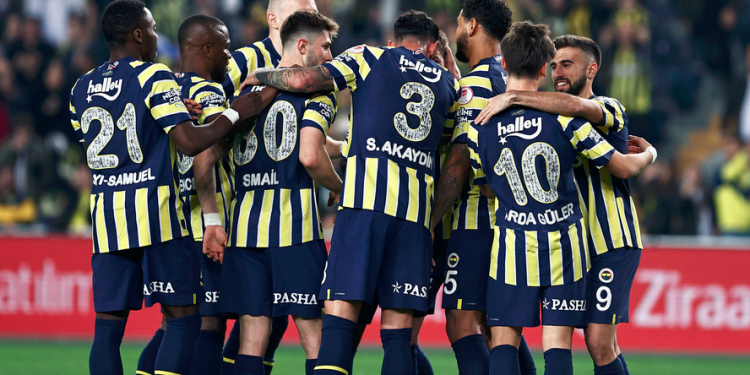 Fenerbahçe Futbol Takımı