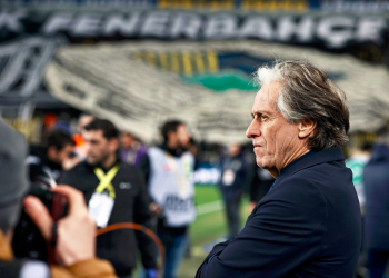 Fenerbahçe Teknik Direktörü Jorge Jesus