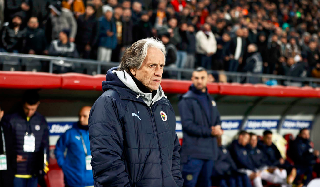 Fenerbahçe Teknik Direktörü Jorge Jesus