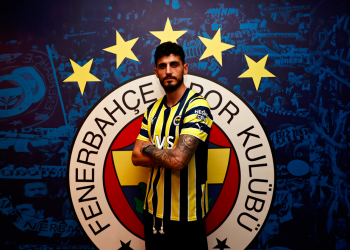 Samet Akaydın Fenerbahçe'de
