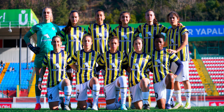 Fenerbahçe Kadın Futbol Takımı