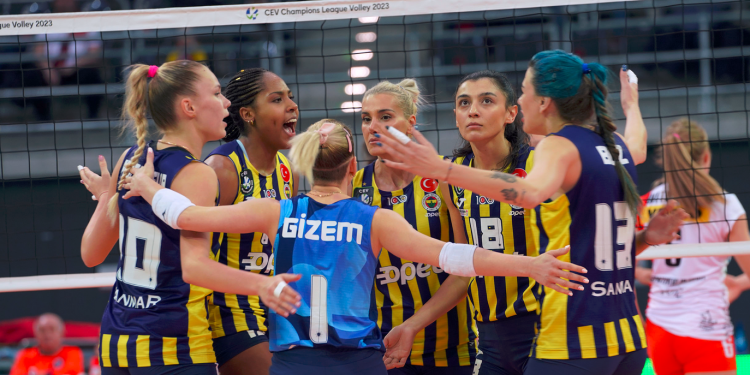 Fenerbahçe Kadın Voleybol Takımı