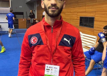 Fenerbahçeli milli boksörümüz Batuhan Çiftçi