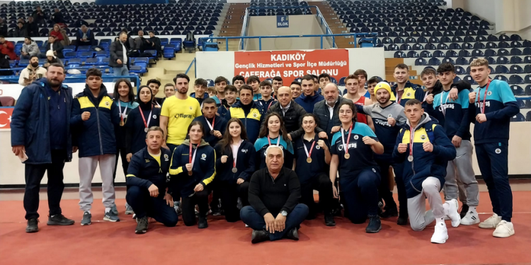 Genç boksörlerimizden 30 madalya