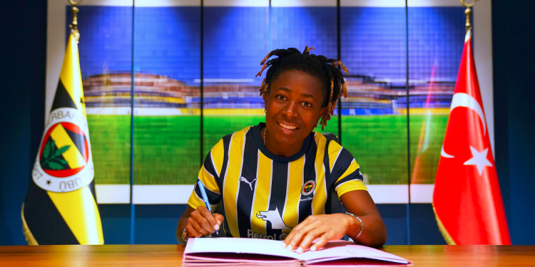 Alice Kusi, Fenerbahçe Petrol Ofisi'nde