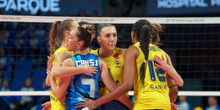 Fenerbahçe Kadın Voleybol Takımı