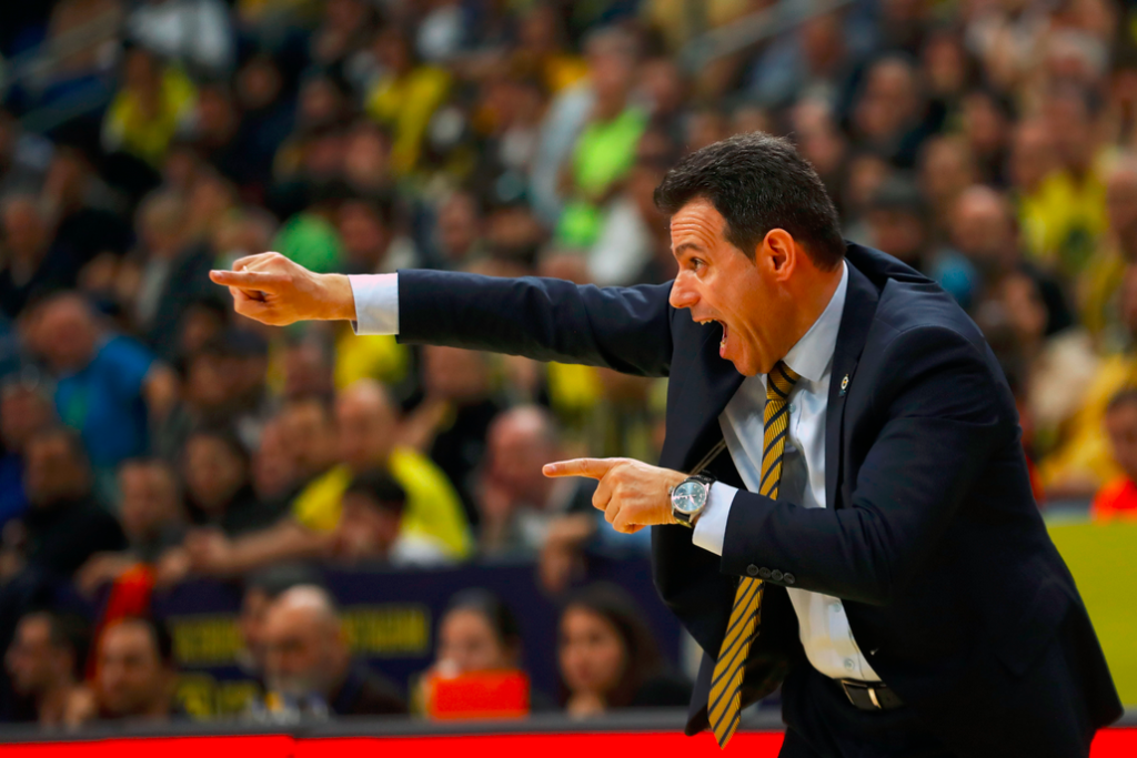 Fenerbahçe Erkek Basketbol Takımı Başantrenörü Dimitris Itoudis