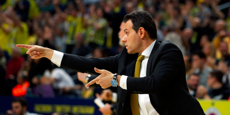 Fenerbahçe Erkek Basketbol Takımı Başantrenörü Dimitris Itoudis