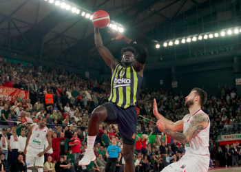 Pınar Karşıyaka - Fenerbahçe Beko