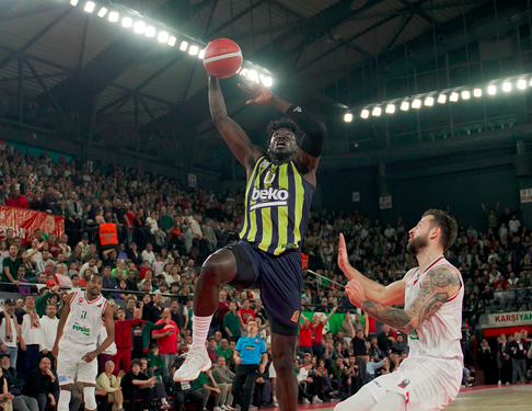 Pınar Karşıyaka - Fenerbahçe Beko