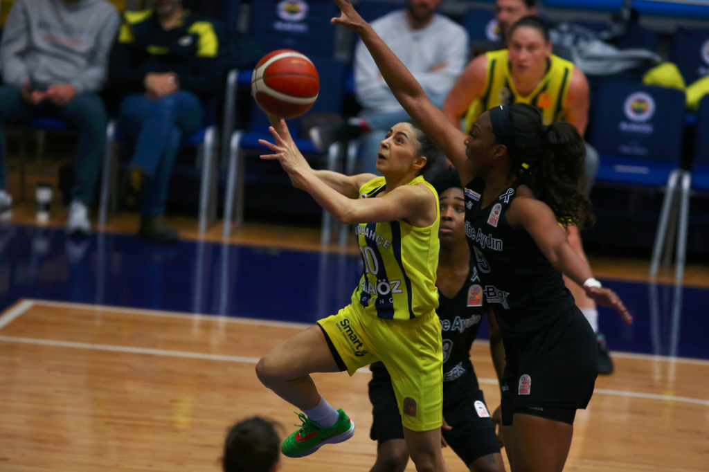 Fenerbahçe Alagöz Holding - Nesibe Aydın
