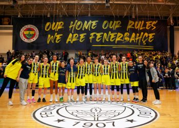 Fenerbahçe Kadın Basketbol Takımı