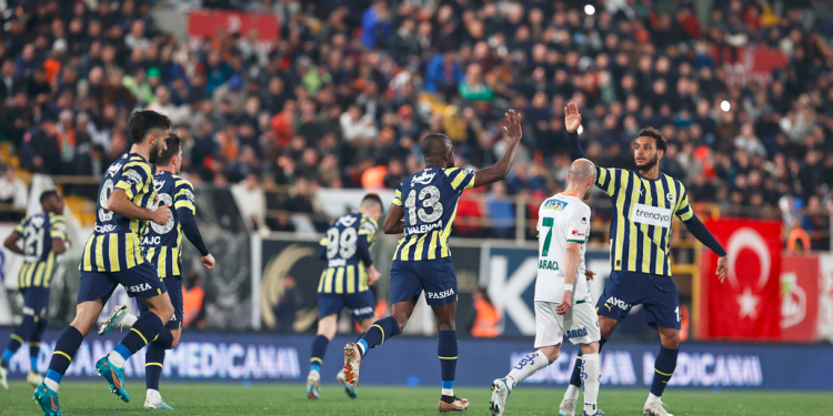 Fenerbahçe Futbol Takımı