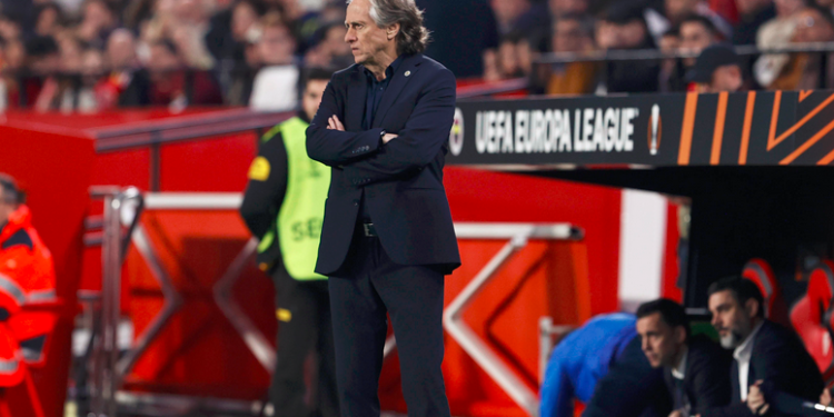 Fenerbahçe Teknik Direktörü Jorge Jesus