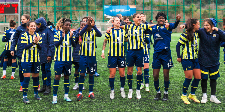 Fenerbahçe Kadın Futbol Takımı