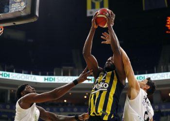 Fenerbahçe Beko 79-72 Yukatel Merkezefendi Belediyesi Basket