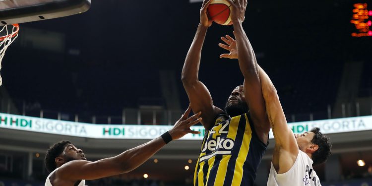 Fenerbahçe Beko 79-72 Yukatel Merkezefendi Belediyesi Basket