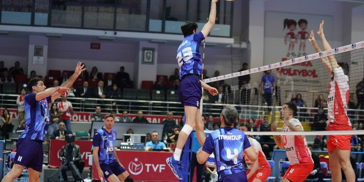 Fenerbahçe HDI Sigorta, AXA Sigorta Kupa Voley’de finale yükseldi