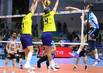 Fenerbahçe HDI Sigorta, AXA Sigorta Kupa Voley finalinde Halkbank’a 3-0 mağlup oldu