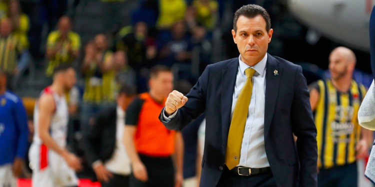 Fenerbahçe Erkek Basketbol Takımı Başantrenörü Dimitris Itoudis