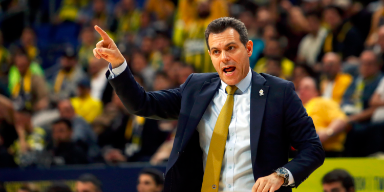 Fenerbahçe Erkek Basketbol Takımı Başantrenörü Dimitris Itoudis