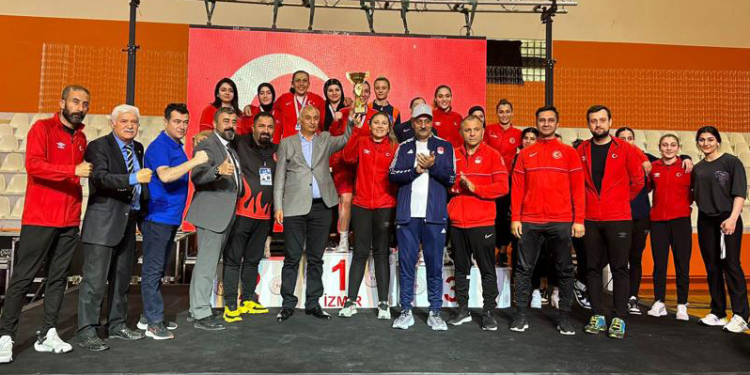 Boksörlerimizden Uluslararası Elit Kadınlar Boks Turnuvası’nda 7 madalya