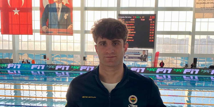 Milli yüzücümüz Mert Ali Satır’dan Türkiye rekoru