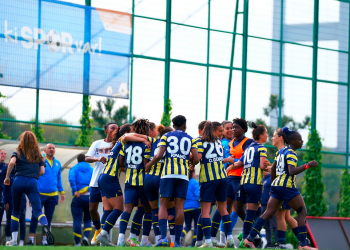 Fenerbahçe Kadın Futbol Takımı