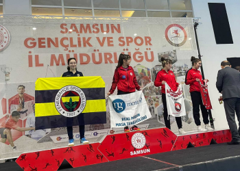 Defne Karaoğlu, Türkiye ikincisi