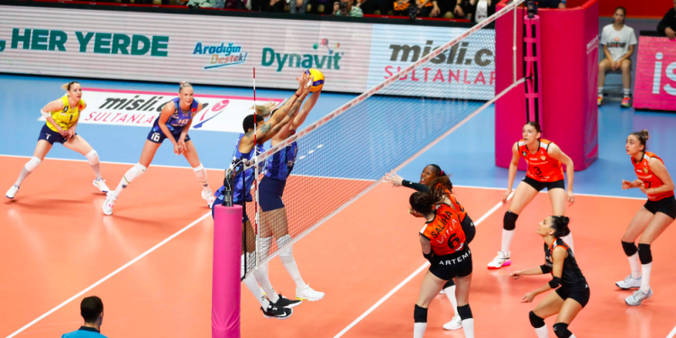 Fenerbahçe Opet - Eczacıbaşı Dynavit