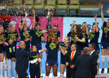 Şampiyon Fenerbahçe Opet