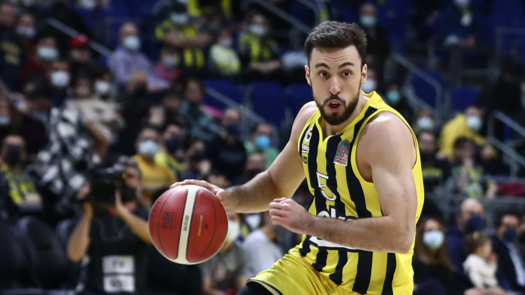 Fenerbahçe Beko'dan İsmet Akpınar'a teşekkür