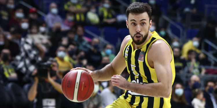 Fenerbahçe Beko'dan İsmet Akpınar'a teşekkür