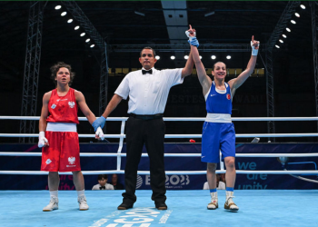 Buse Naz Çakıroğlu Avrupa şampiyonu