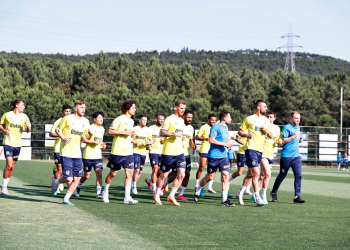 Fenerbahçe yeni sezon hazırlıklarına başladı