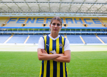 Jana Radosavljevic Fenerbahçe Petrol Ofisi'nde