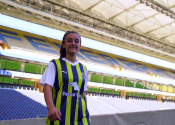 Tülin Balur Fenerbahçe Petrol Ofisi'nde