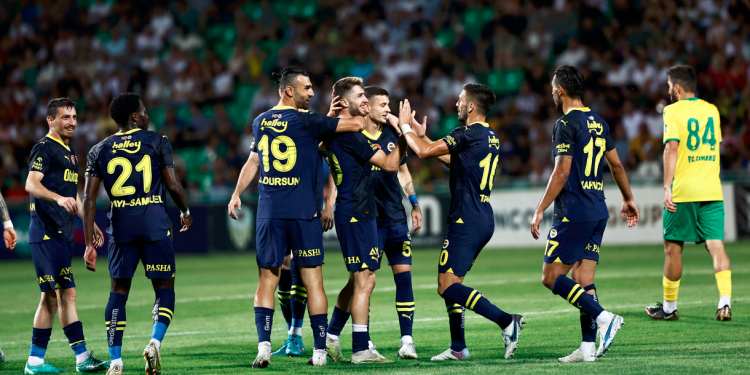 Fenerbahçe Futbol Takımı