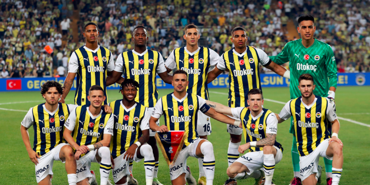 Fenerbahçe Futbol Takımı