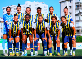Fenerbahçe Kadın Futbol Takımı