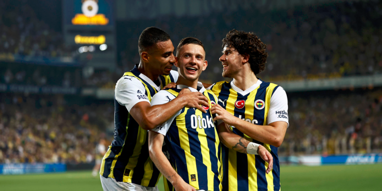 Fenerbahçe Futbol Takımı