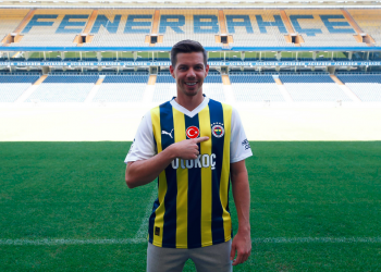 Miha Zajc 3 yıl daha Fenerbahçe'de