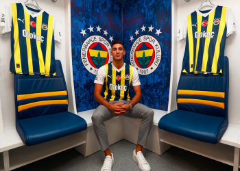 Mert Müldür Fenerbahçe'de