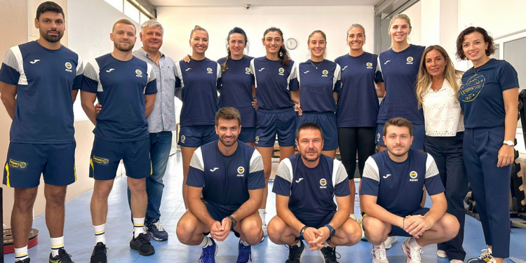 Fenerbahçe Kadın Voleybol Takımımız sezonu açıyor