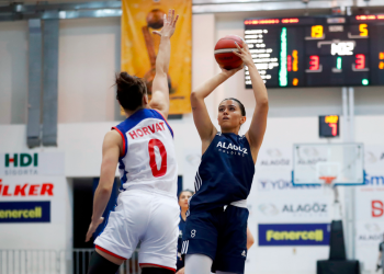 Hazırlık maçı: Fenerbahçe Alagöz Holding - Emlak Konut